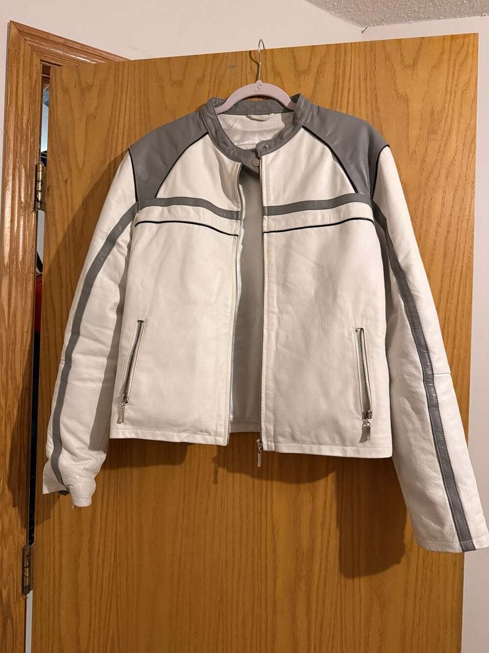 Max Rider Women's Genuine Leather Motorcycle Biker Jacket White and Gray XXL